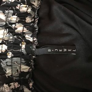 B Jewel Skirts - Flower print skirt B Jewel Skirts - Flower print skirt
